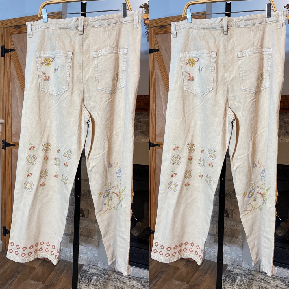 New Free People Kiss The Sky Patched Jeans - Picture 2 of 4
